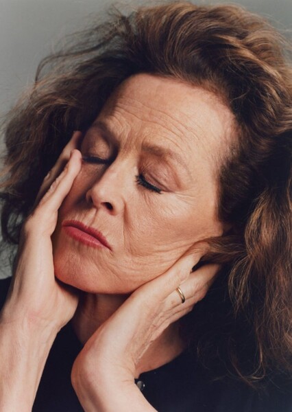Sigourney Weaver photo