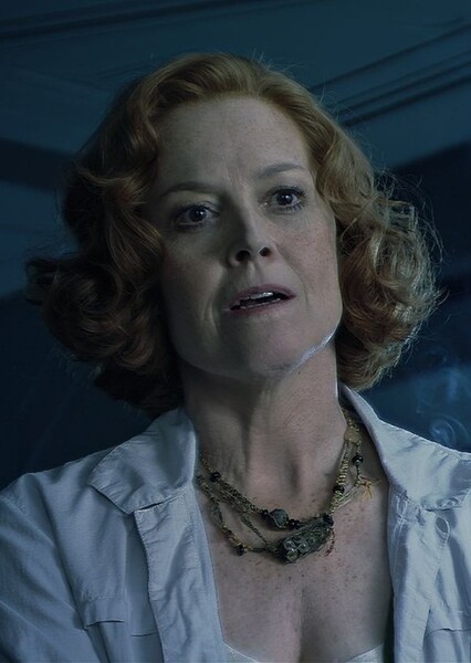 Sigourney Weaver photo