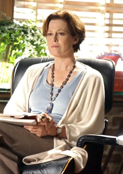 Sigourney Weaver photo