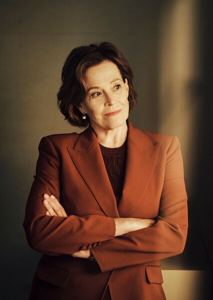 Sigourney Weaver photo