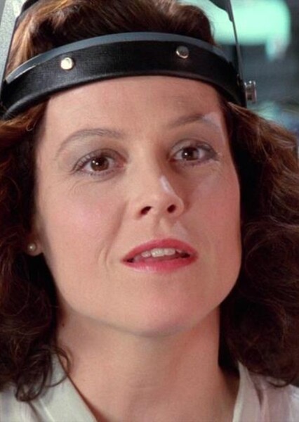 Sigourney Weaver photo