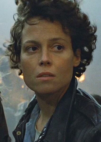 Sigourney Weaver photo