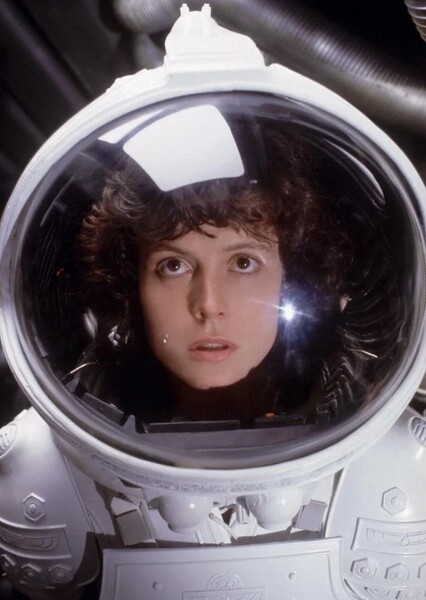 Sigourney Weaver photo