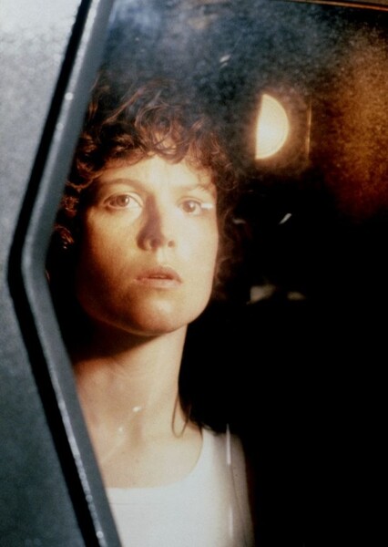 Sigourney Weaver