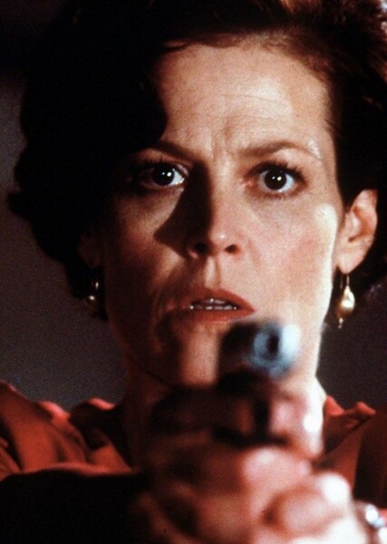 Sigourney Weaver photo