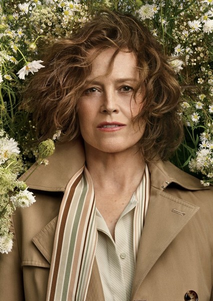 Sigourney Weaver photo