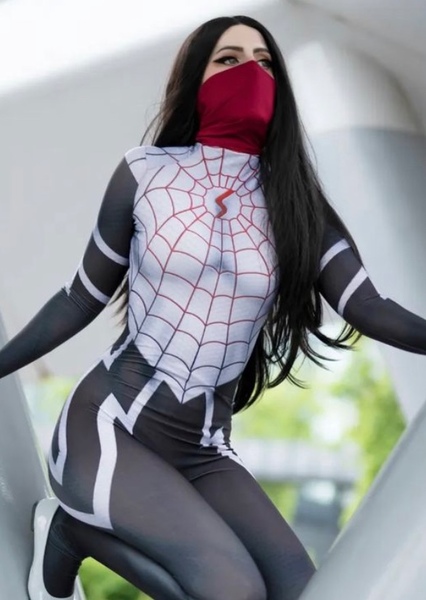 Silk (Cindy Moon) photo