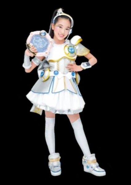 Silver Idol Warrior/ Hikari Shiratori photo