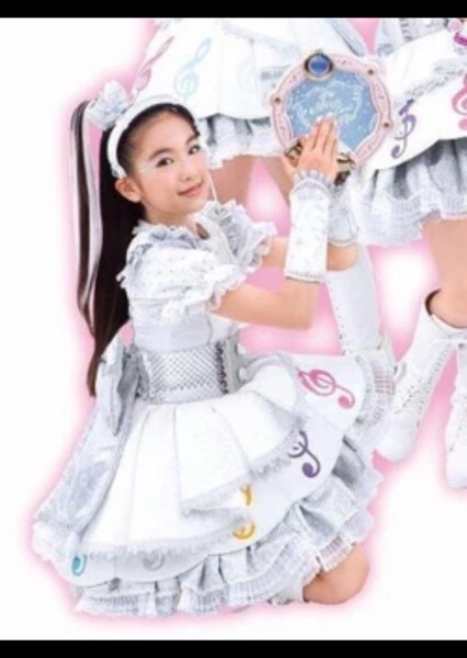 Silver Idol Warrior/ Hikari Shiratori photo