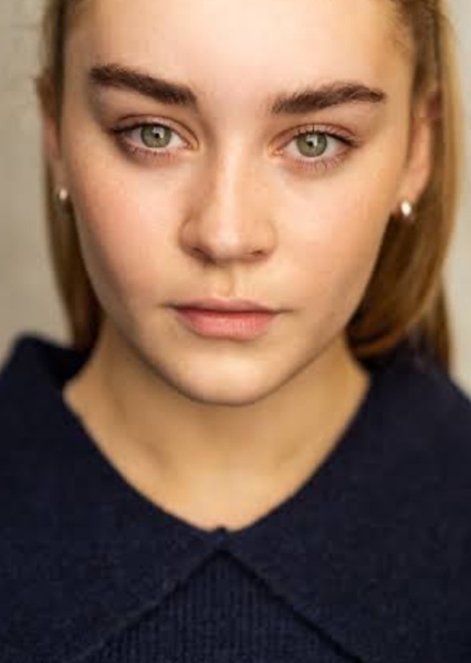 Silvie Furneaux photo