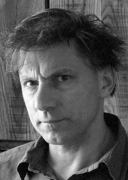 Simon McBurney photo