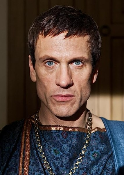 Simon Merrells photo