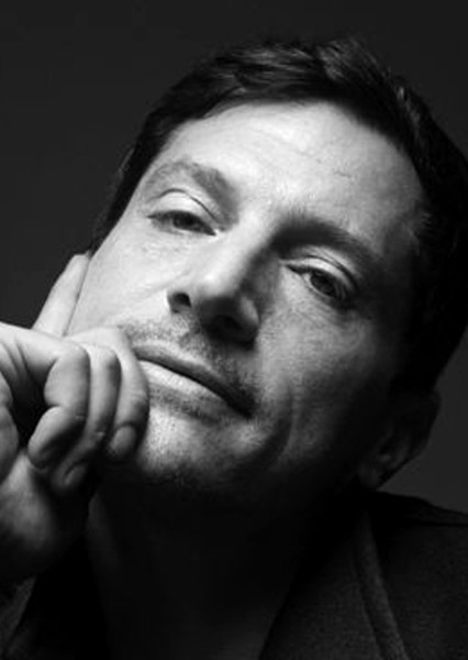 Simon Rex