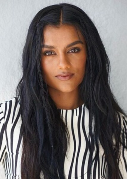 Simone Ashley photo