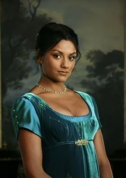 Simone Ashley photo