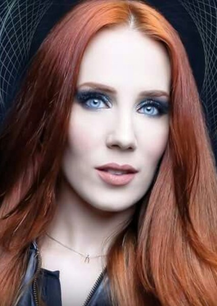 Simone Simons photo