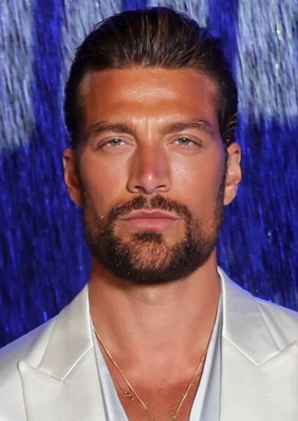 Simone Susinna photo