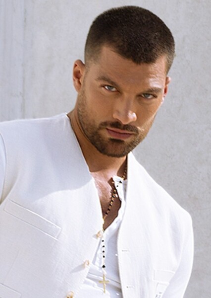 Simone Susinna photo