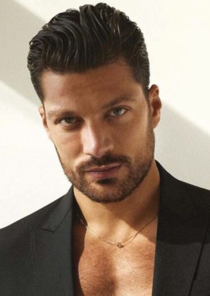 Simone Susinna photo