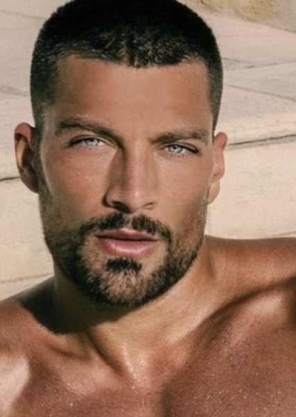 Simone Susinna photo