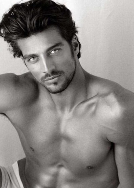 Simone Susinna photo