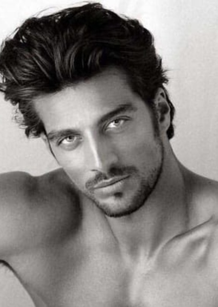 Simone Susinna photo