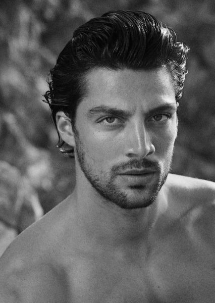 Simone Susinna photo