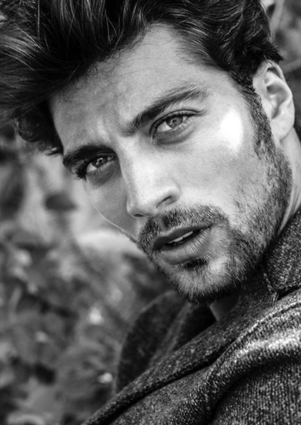 Simone Susinna photo