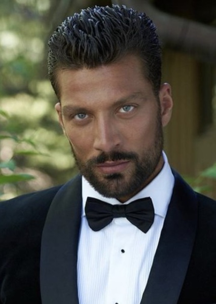 Simone Susinna photo