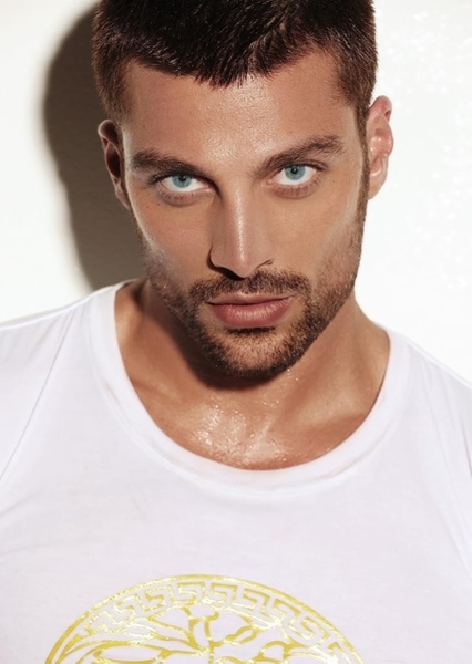 Simone Susinna photo