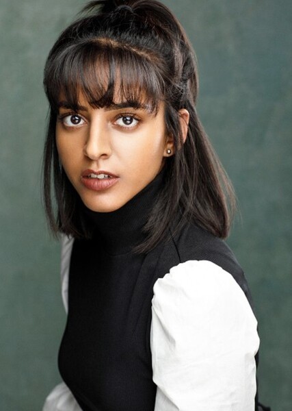 Simran Bhandari photo