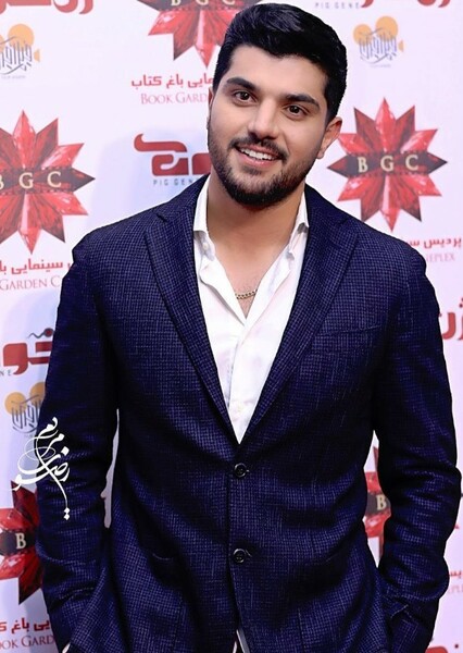 Sina Mehrad photo