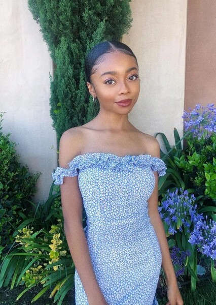 Skai Jackson photo