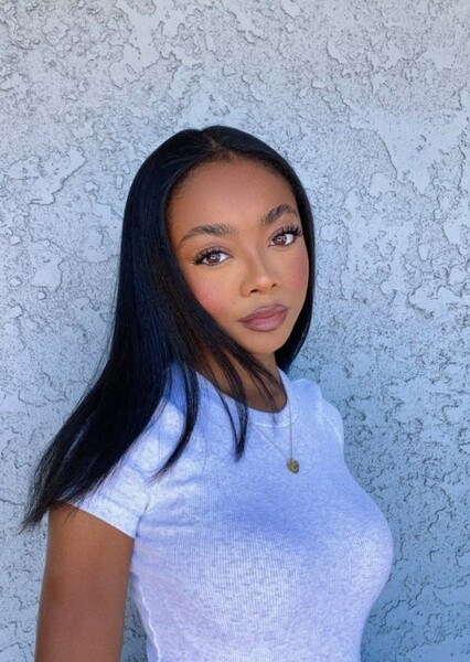 Skai Jackson photo