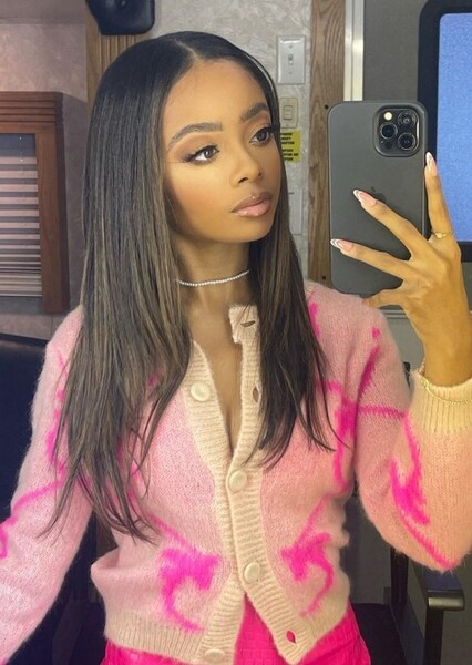 Skai Jackson photo
