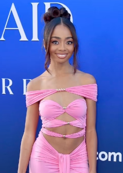 Skai Jackson photo
