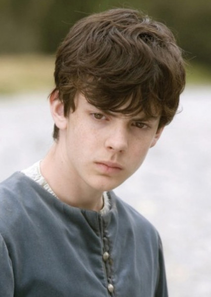 Skandar Keynes photo