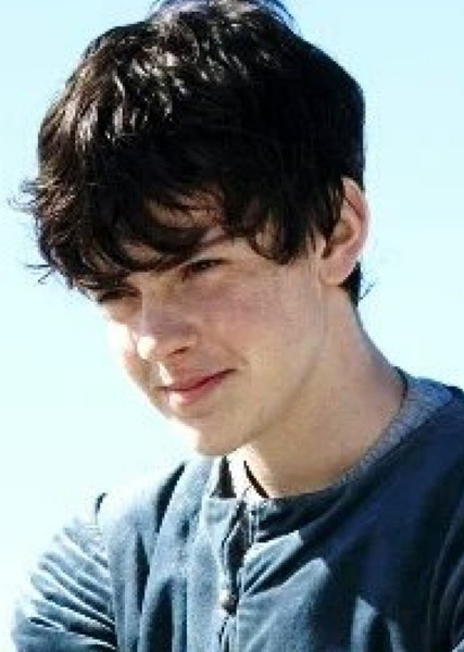 Skandar Keynes photo