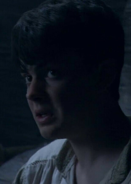 Skandar Keynes photo