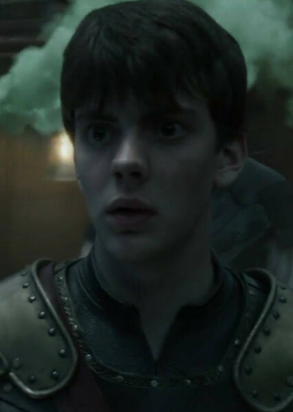 Skandar Keynes photo