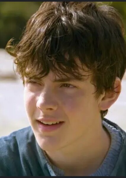 Skander Keynes photo