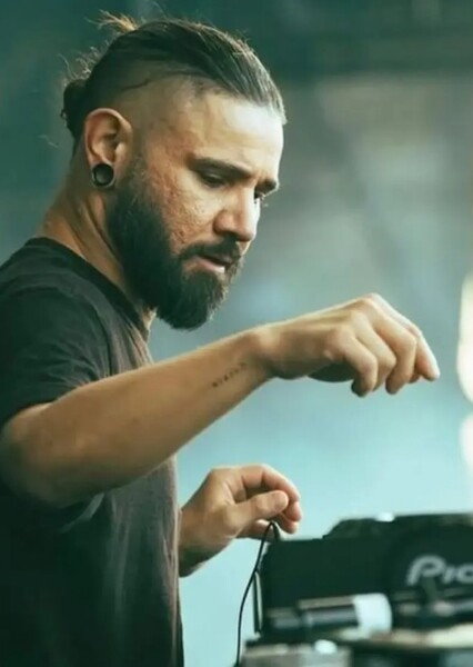 Skrillex photo