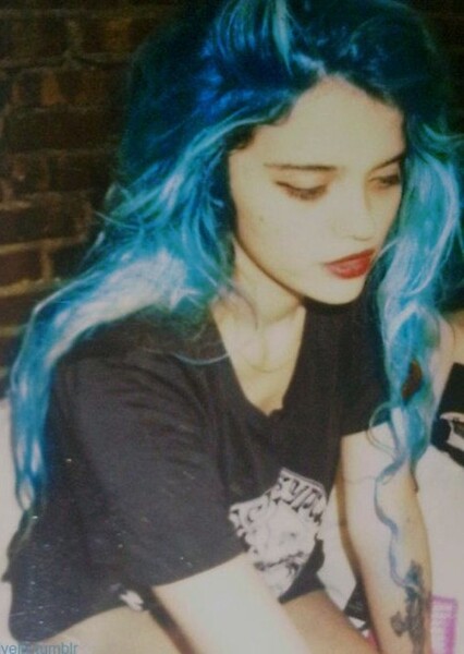 Sky Ferreira photo