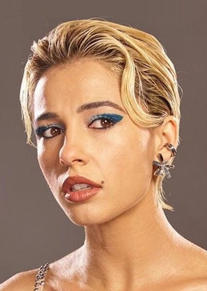 Sky Riley photo