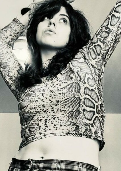 Skye Bennett photo