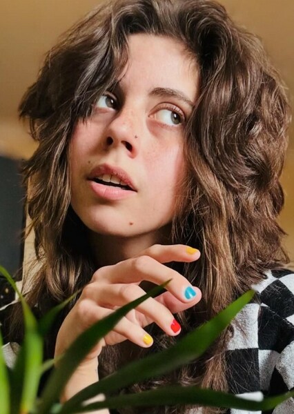 Skye Bennett photo