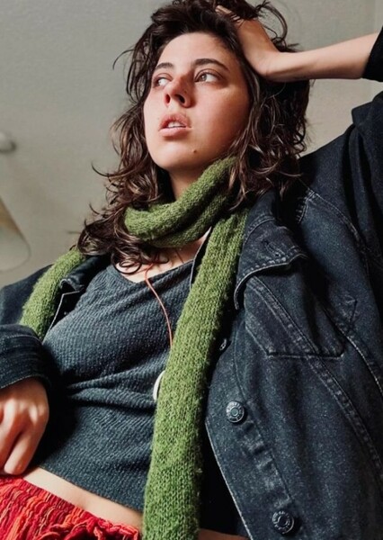 Skye Bennett photo