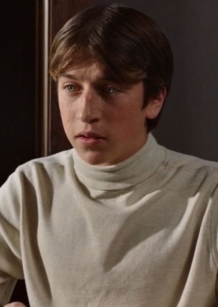 Skyler Gisondo photo