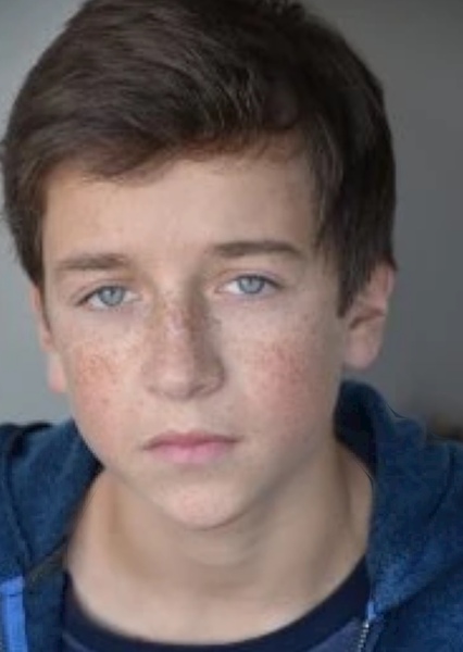 Skyler Gisondo photo