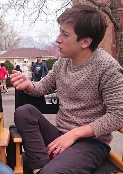 Skyler Gisondo photo